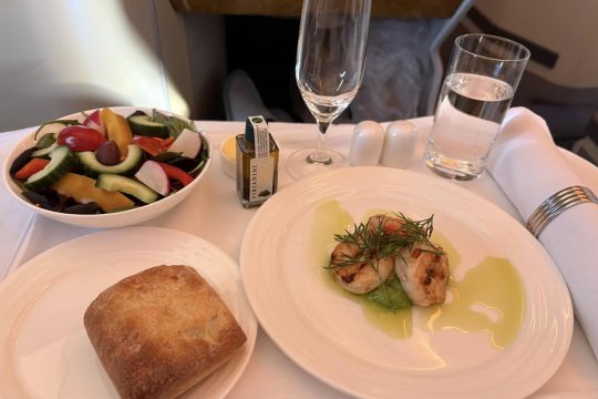 emirates-meal-service