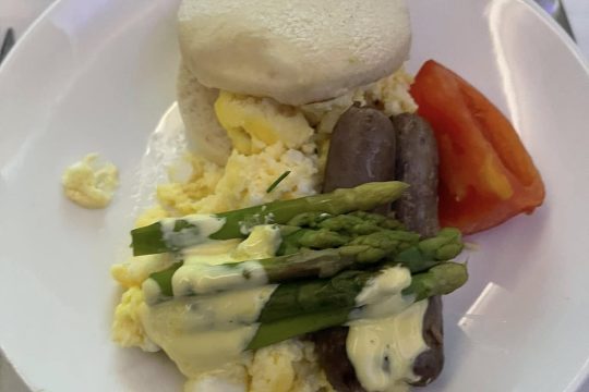 Saudia-airline-breakfast