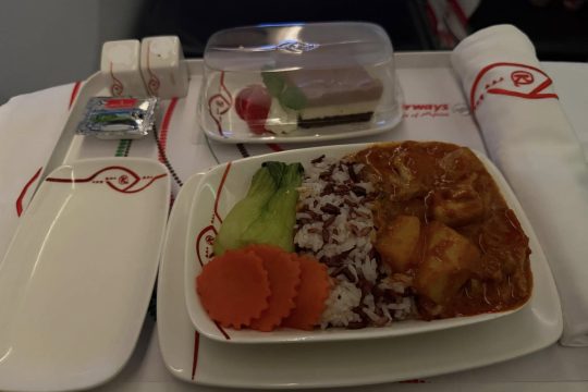 meal-on-Kenya-Airways