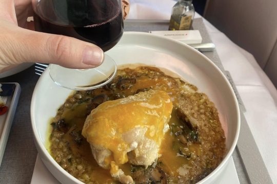 Onboard-meal-on-Air-France