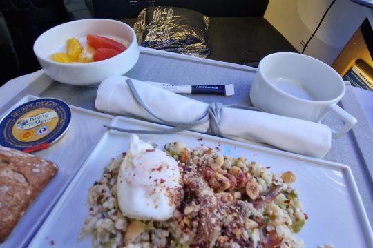 Air-France-business-class-meal