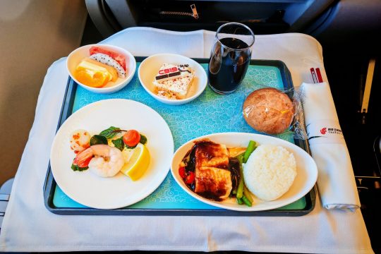 meal-on-Air-China-CA1549