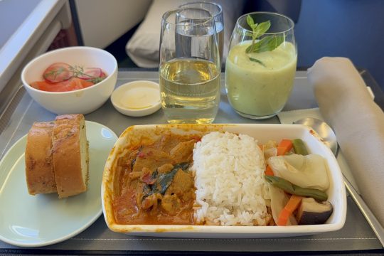 Cathay-Pacific-Business-Class-Meal