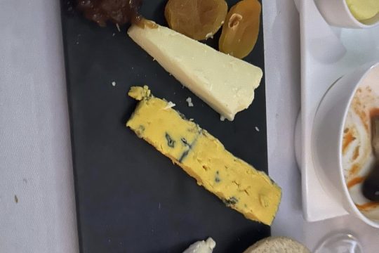British-Airways-Business-Class-cheese