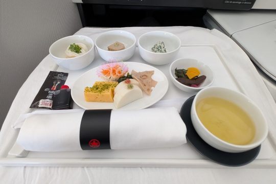 Air-Canada-business-class-meal