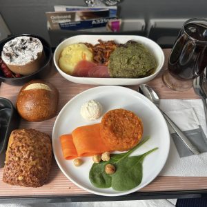 Lufthansa-in-flight-meal