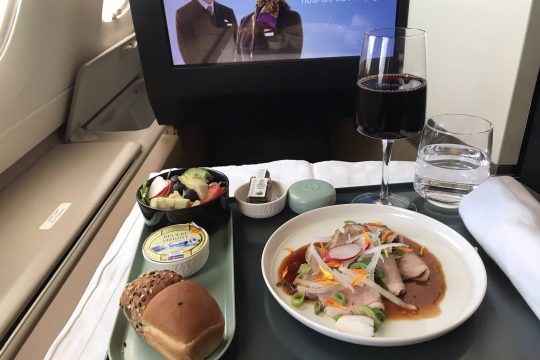 Business-class-meal