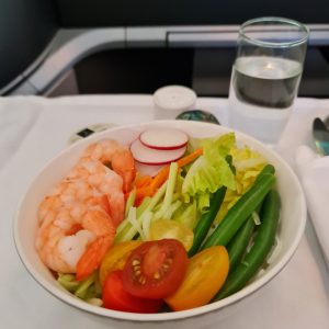 In-flight-prawn-salad