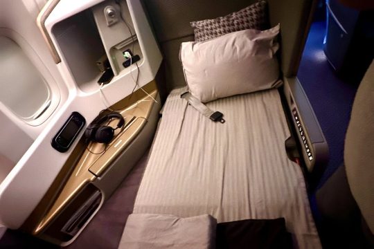 Business-Class-seating