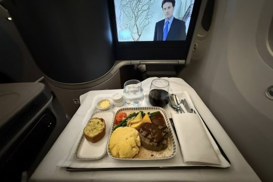 Business-Class-Steak-Meal