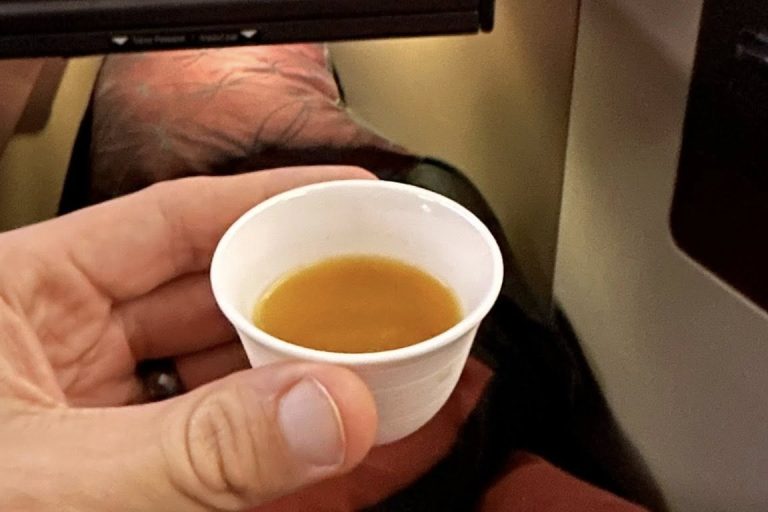 Warm and flavorful cardamom tea