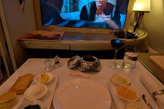 Emirates-First-Class-meal