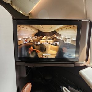 in-flight-entertainment-screen