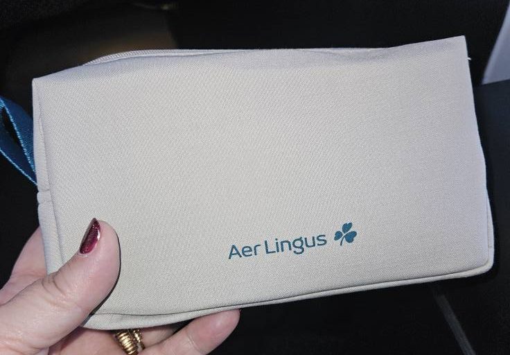 Amenity kit