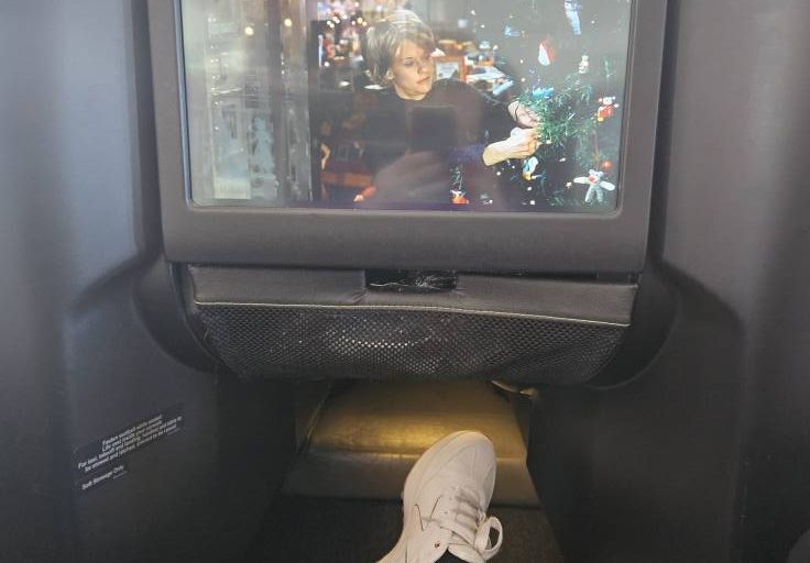 Spacious Seating with Screen